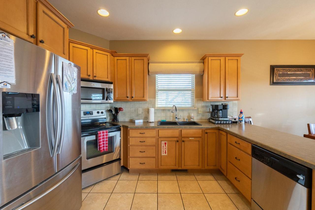 4Br Walk-In - Foosball Table - Hot Tub - Fire Pit - Free Tickets Included - Dv166 Брэнсон Экстерьер фото