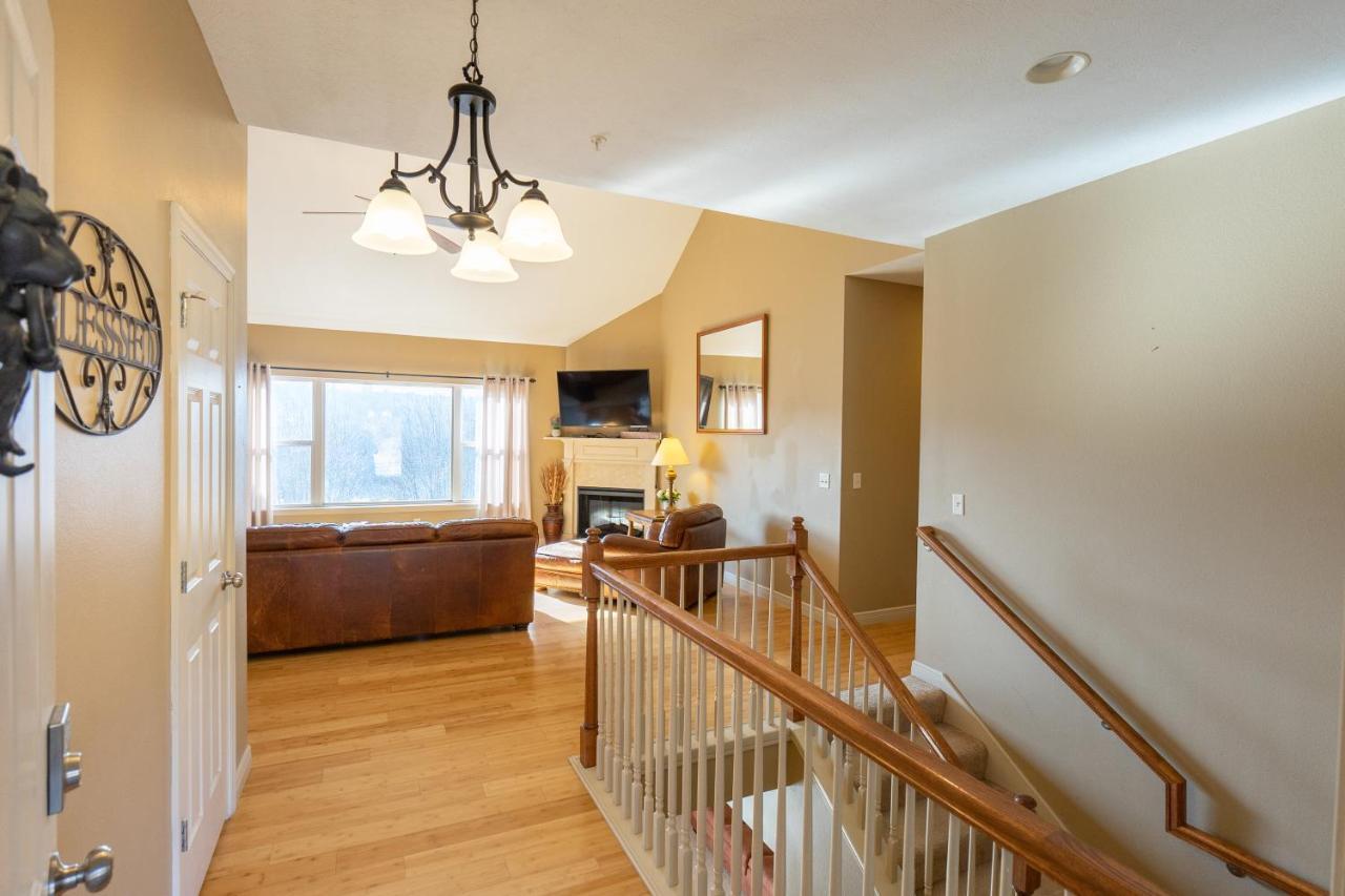 4Br Walk-In - Foosball Table - Hot Tub - Fire Pit - Free Tickets Included - Dv166 Брэнсон Экстерьер фото